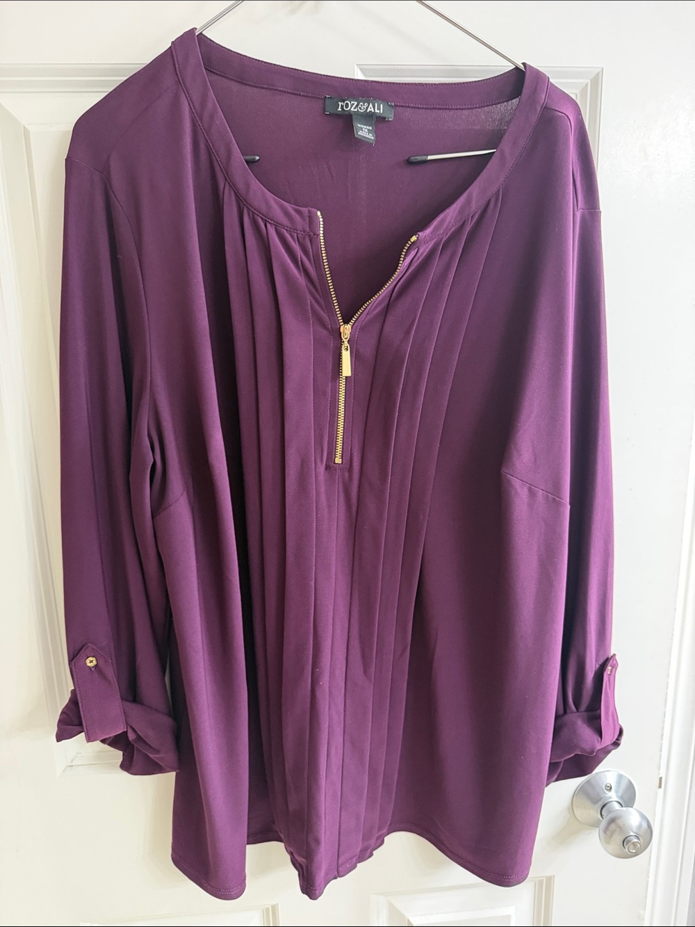 Roz & Ali Plum Pleated Zip-Front Tunic with Gold Zipper